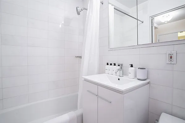 Rented by The Monterey | media 15