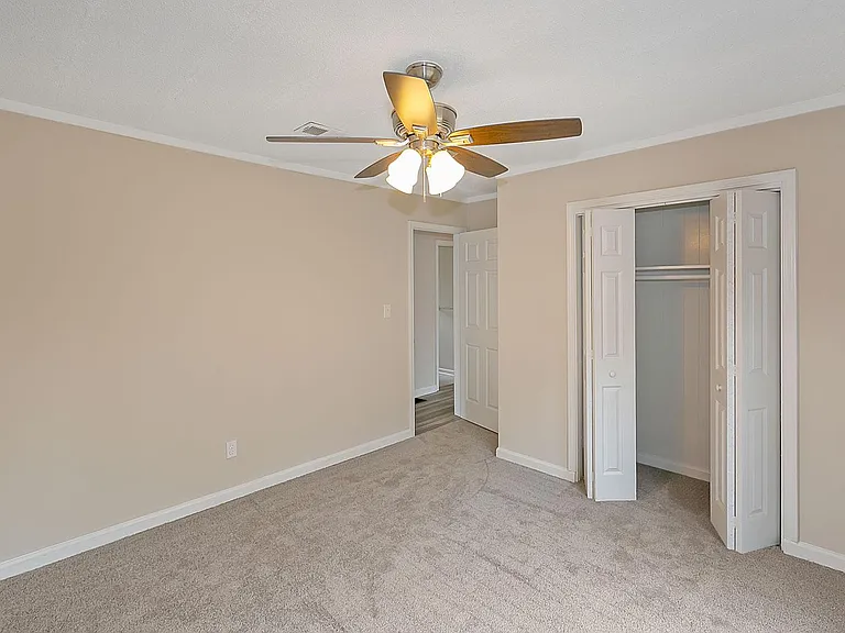 4970 Hiram Lithia Springs Rd — Photo 17