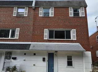 839 W Bells Mill Rd, Philadelphia, PA 19128
