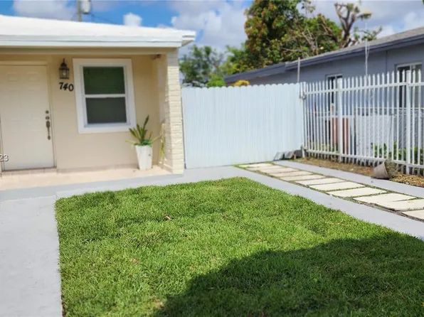 740 E 9th Ln, Hialeah, FL 33010