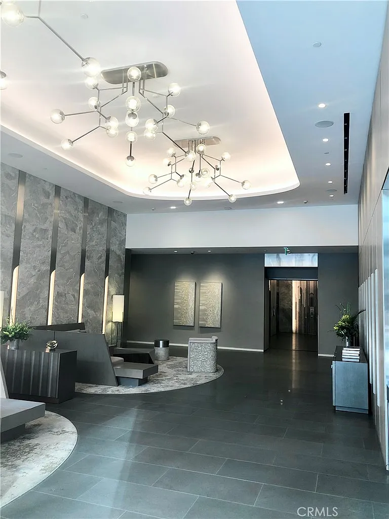 1 bed, 1.5 bath, 937 sqft, $4,150 — Photo 3