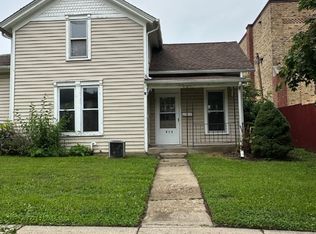 416 Dodge St, Janesville, WI 53548