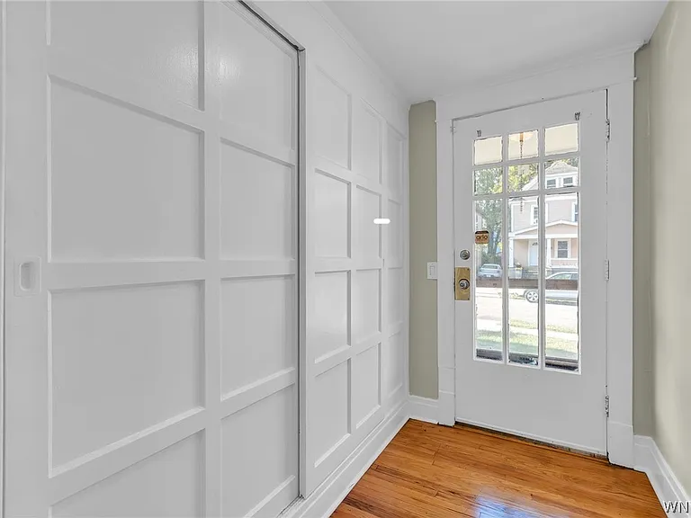 69 W Northrup Pl — Photo 9