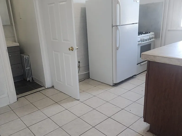14 Garfield St #2 — Photo 5