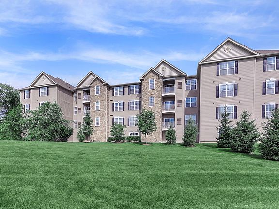 2nd image of 23 James P Kelly Way #29-13