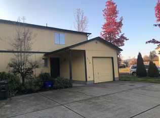 226 S 59th St APT A, Springfield, OR 97478