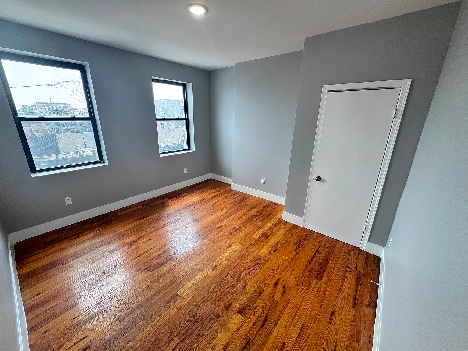 1 bed, $2,100 — Photo 1