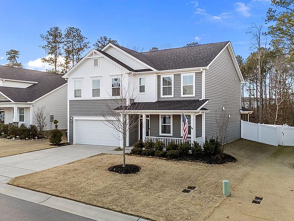2nd image of 370 Mallard Loop Dr