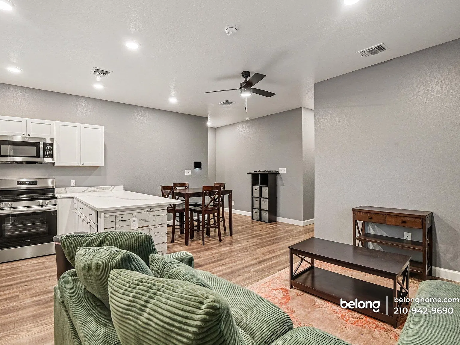 3 bed, 2.0 bath, 1100 sqft, $1,425 — Photo 4