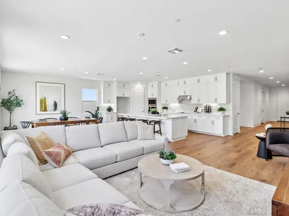 3521 Butler Pl, Escondido, CA 92027