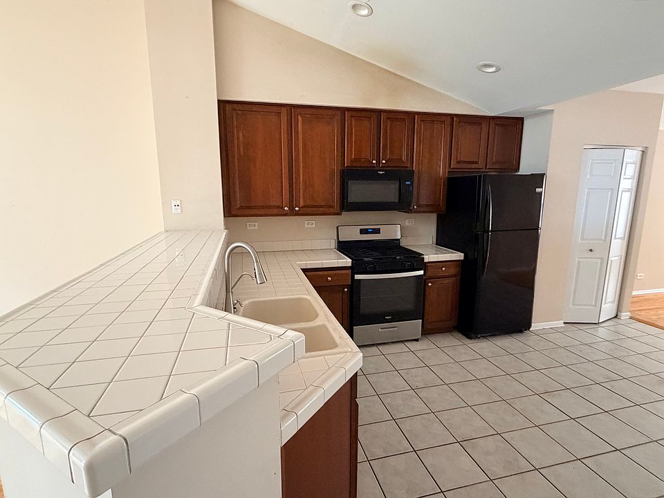 Kitchen with high counter top