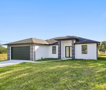 3204 72nd St W, Lehigh Acres, FL, 33971