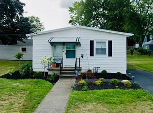 23 Douglas St, Batavia, NY 14020