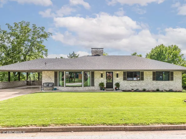 1027 Boonville Rd, Jefferson City, MO 65109