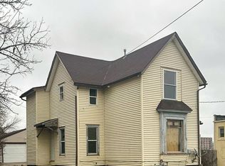 309 Salter Ave, Rockford, IL 61102