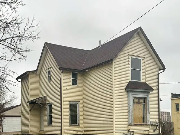309 Salter Ave, Rockford, IL 61102