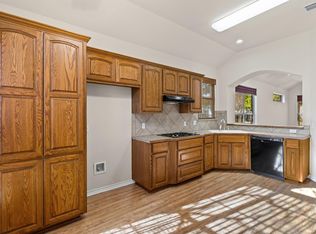 715 Enchanted Rock Trl, Georgetown, TX 78633