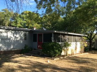 100 Shannon Dr S, Kerrville, TX 78028