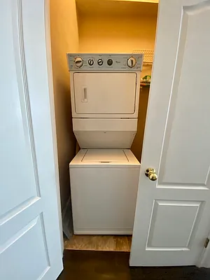 Rented by Avenues Real Estate | media 19