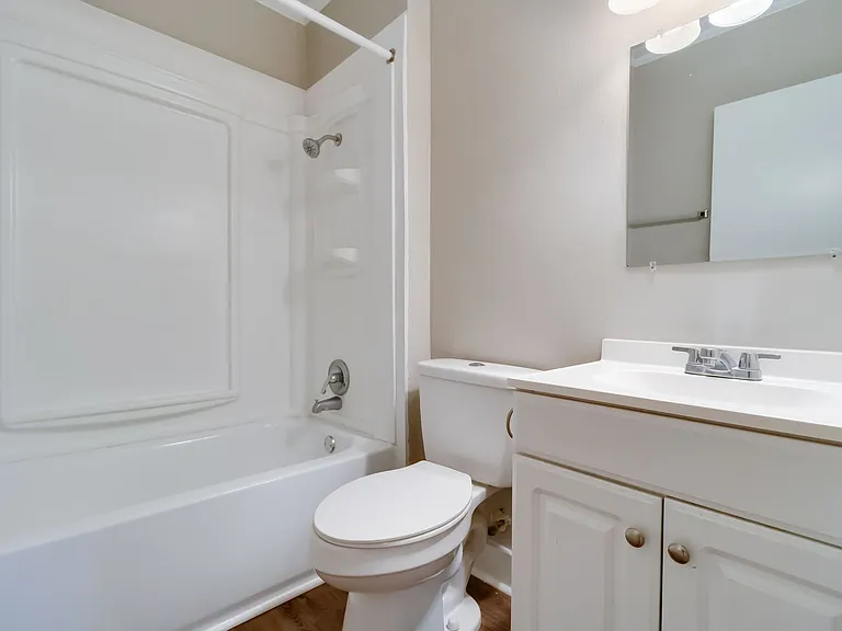 115 S Girouard Rd #M3 — Photo 8