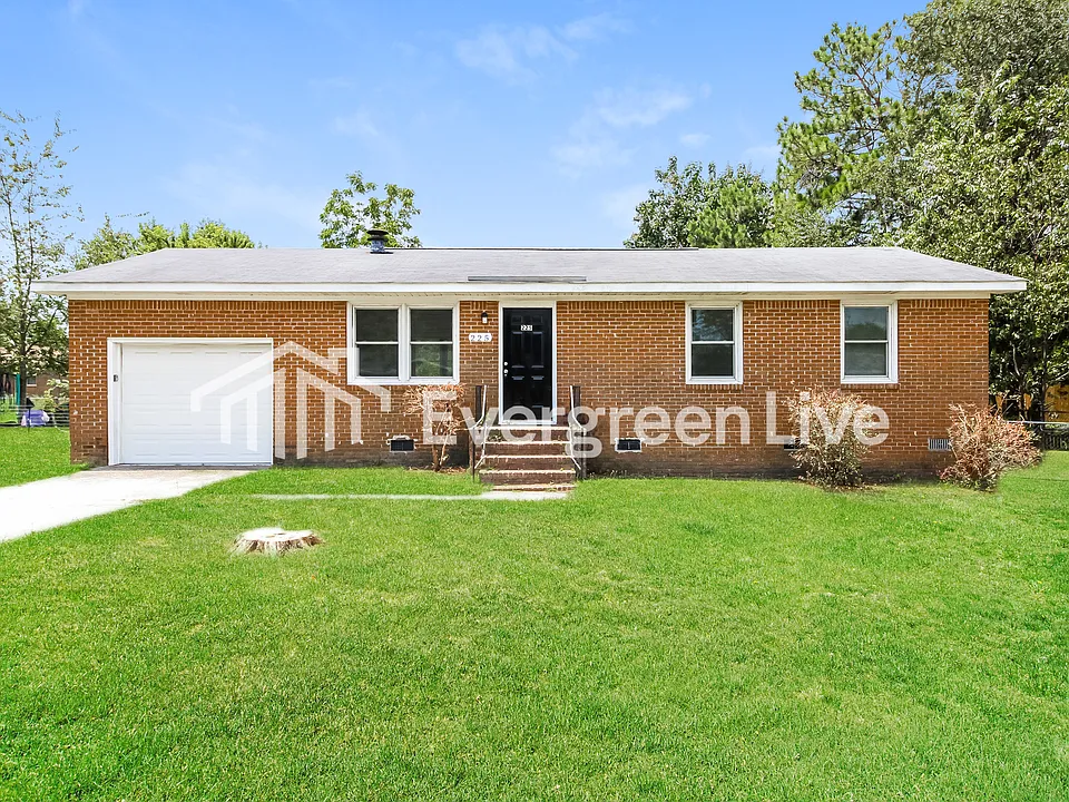 225 Oak Glenn Dr