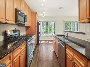 5239 W Running Brook Rd UNIT 301, Columbia, MD 21044