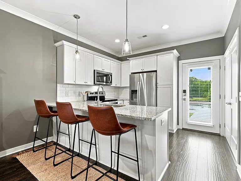 923 Ashland Place Dr — Photo 10