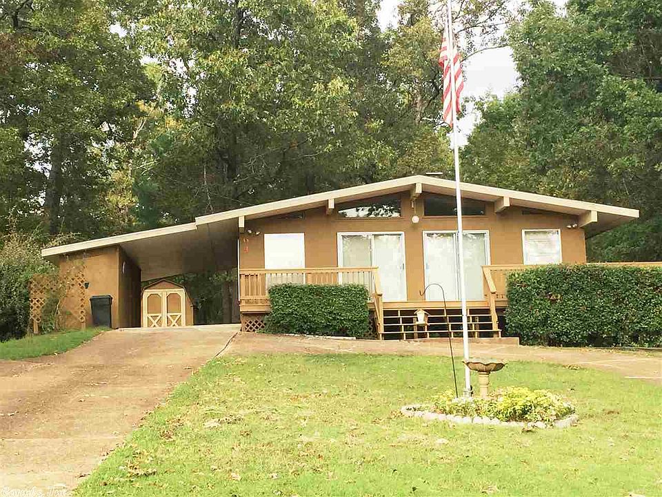 1st image of 64 Flathead Dr