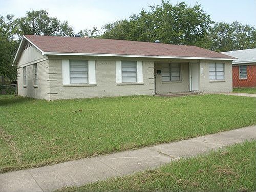 2nd image of 2031 Rhonda Dr