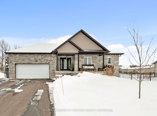 168 Roxanne St, Clarence Rockland, ON K0A 1N0