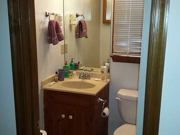 3rd image of 26 Culpepper Ave