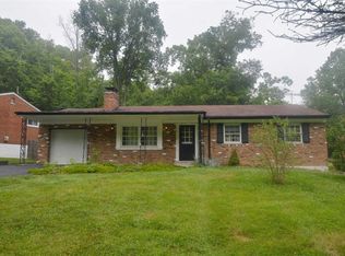 1875 Berkshire Rd, Anderson Twp, OH 45230