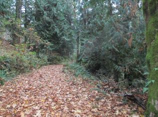 31 N Canvasback Pl, Hoodsport, WA 98548