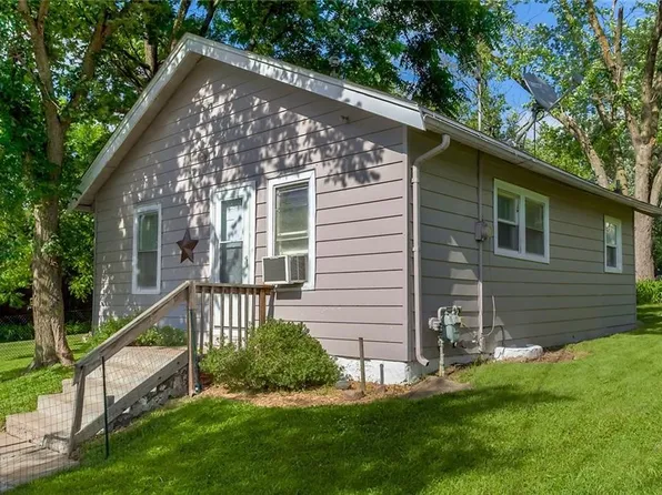 5405 SW 9th St, Des Moines, IA 50315