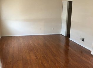 26 Northfield Ave, Staten Island, NY 10303