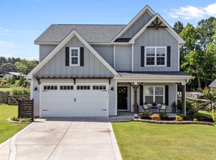 829 Warwick Ln, Carthage, NC 28327