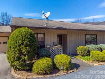 176 Woodside Villas Dr, Franklin, NC, 28734