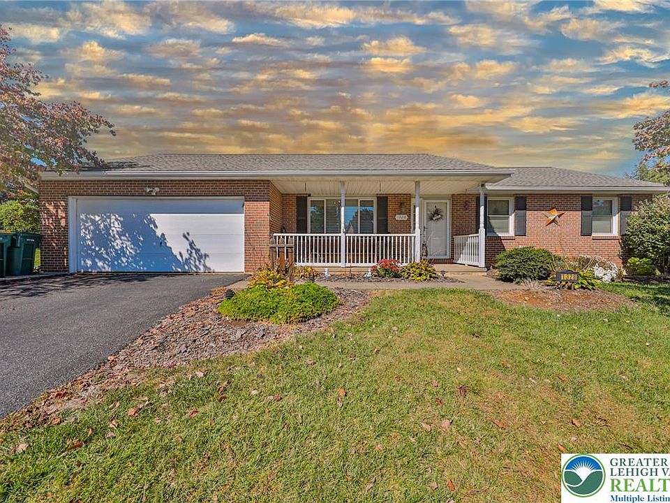 1st image of 1328 Melanie Ln