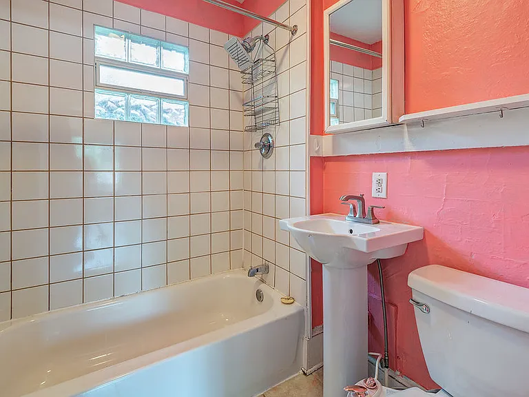27 Short Madison Ave — Photo 12