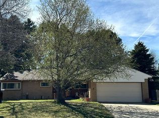 215 Leyden St, Denver, CO 80220