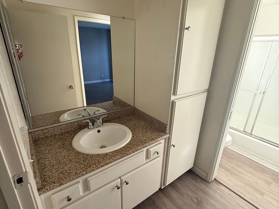 1st image of 1207 Rose Ave APT 5