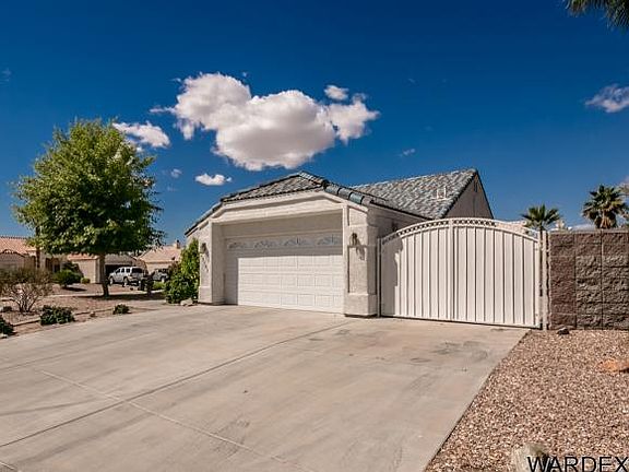 2nd image of 5797 S Sandwedge Cir