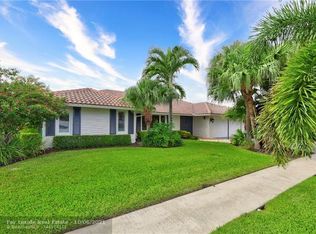 2720 NE 46th St, Lighthouse Pt, FL 33064