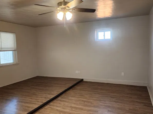 231 Beach St, Hereford, TX 79045