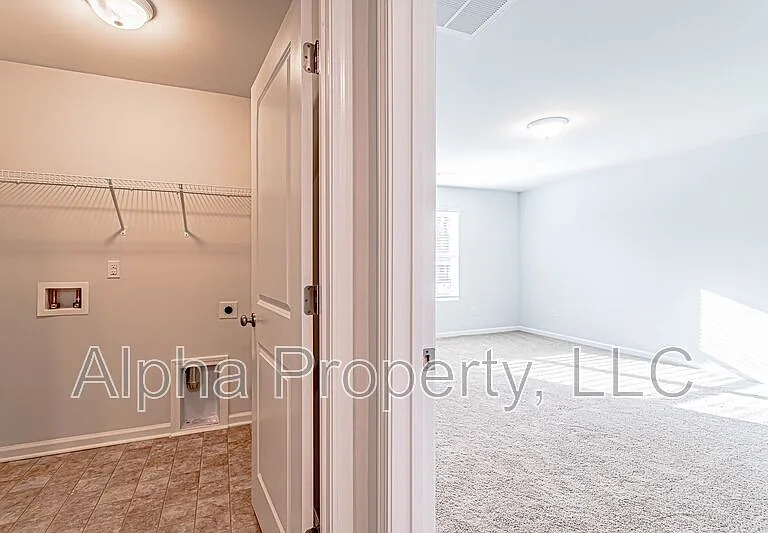 540 Millsgate Cir — Photo 12