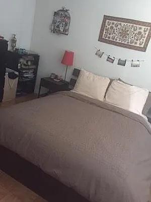 Rented by R New York | media 9