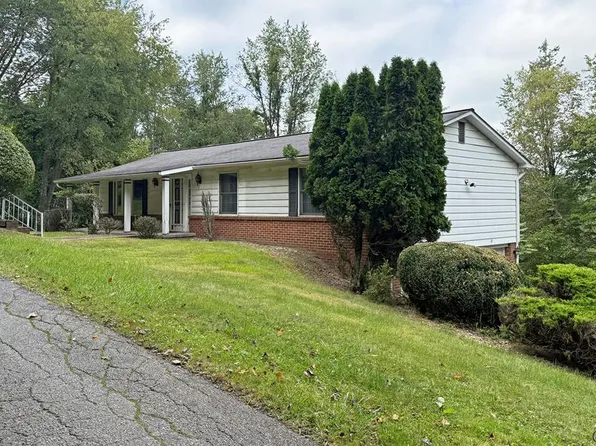 154 Mardis Ave, Johnstown, PA 15906