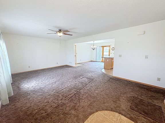 5th image of 2524 Big Island Pkwy