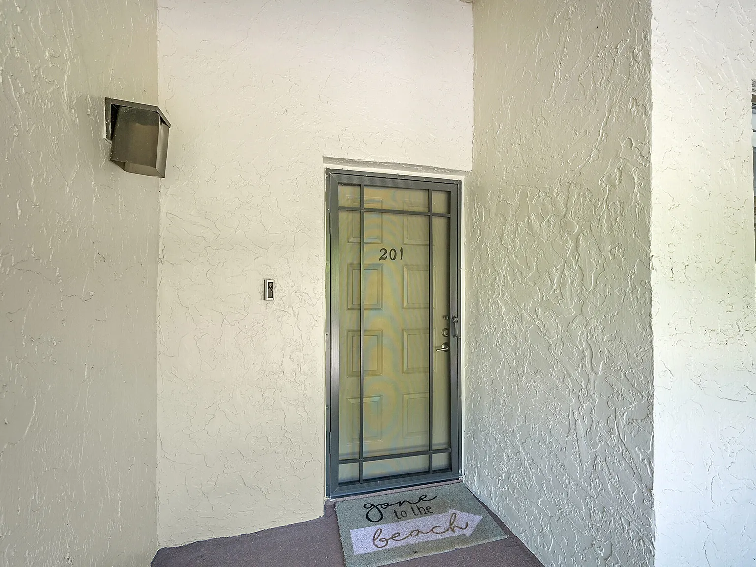 2 bed, 2.0 bath, 1300 sqft, $3,500 — Photo 4