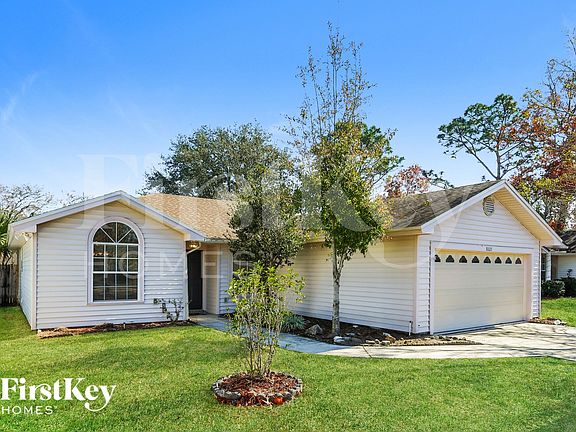 2nd image of 8025 Macinnes Dr E